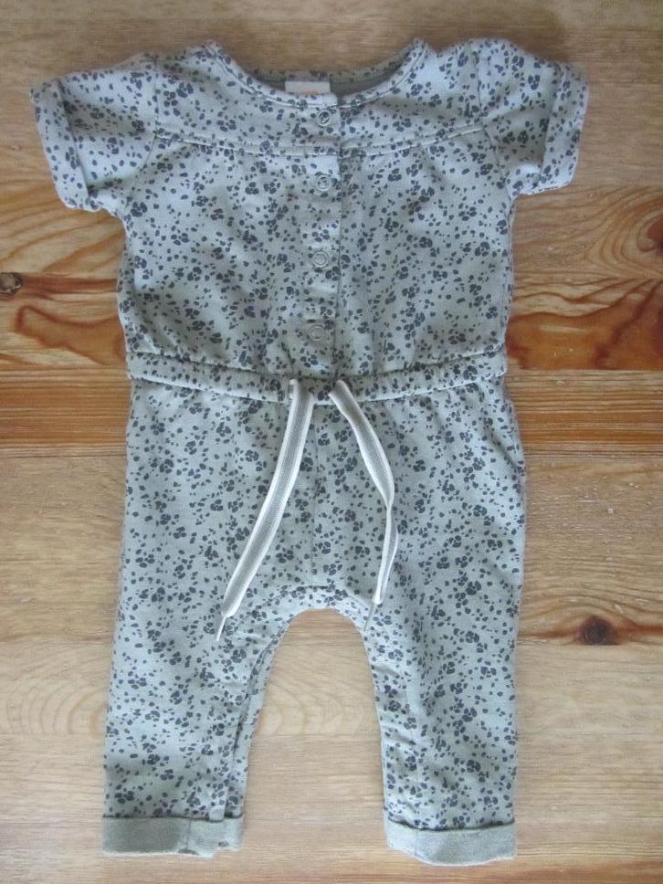 Groen gestipte jumpsuit Hema maat 62, Kinderen en Baby's, Babykleding | Maat 62, Zo goed als nieuw, Meisje, Pakje, Ophalen of Verzenden