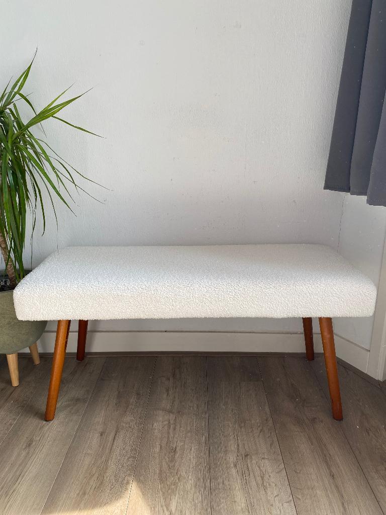 Teddy Bench with wooden legs, Huis en Inrichting, Ophalen, Minder dan 50 cm, Gebruikt, 75 tot 100 cm