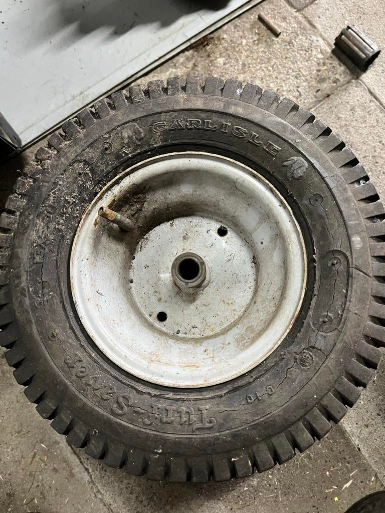 Carlisle Turf Saver band met velg 2 stuks, Ophalen of Verzenden, Gebruikt