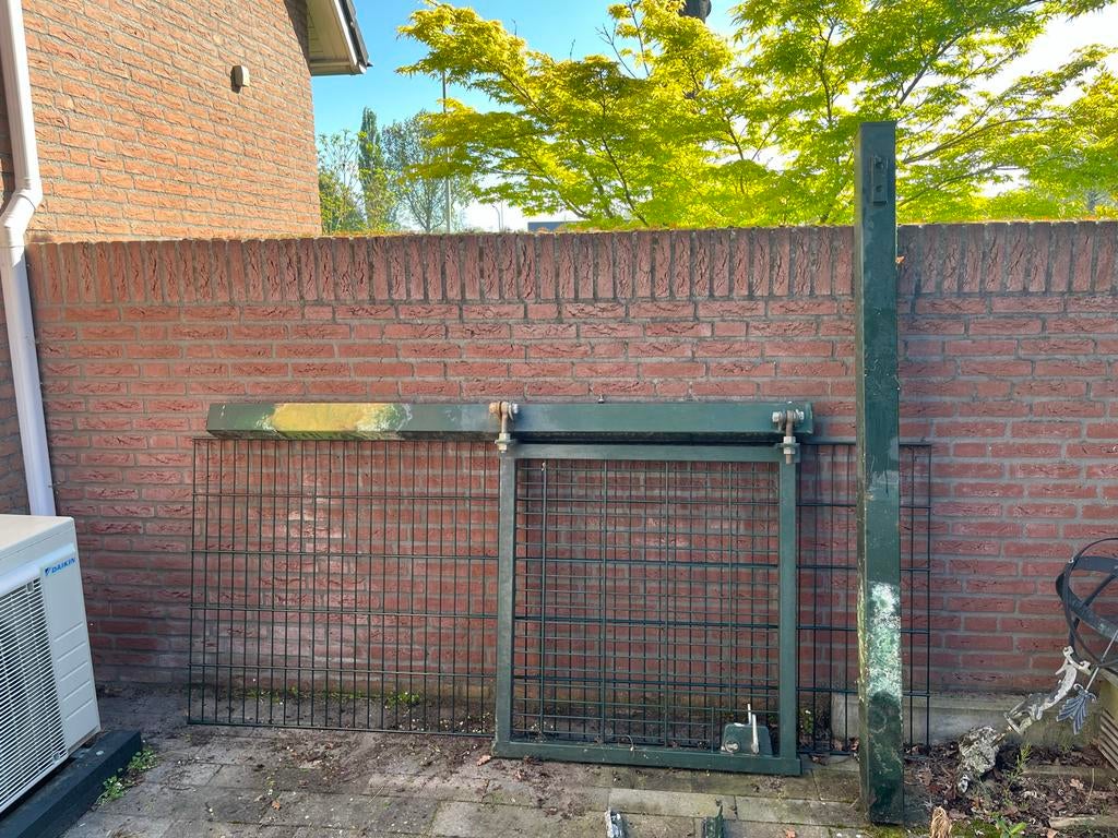 Hekwerk met poort en los hekdeel hekdeel, Ophalen, Met poort, Gebruikt, Gaashekwerk