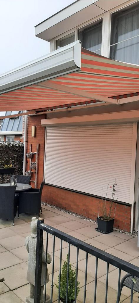 Elektrisch zonnescherm 5,85 breed * 3,50 uitval, Tuin en Terras, Zonneschermen, Gebruikt, Knikarmscherm, 150 tot 300 cm, 450 cm of meer