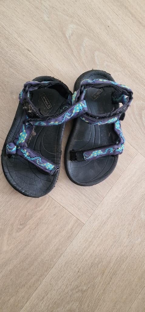 Teva kinder schoenen sandalen maat 26, Ophalen of Verzenden, Gebruikt, Overige typen
