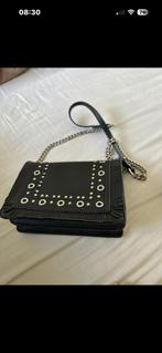 Zara Zwarte Schoudertas met Studs en Franjes, Ophalen of Verzenden, Zo goed als nieuw, Zwart, Schoudertasje