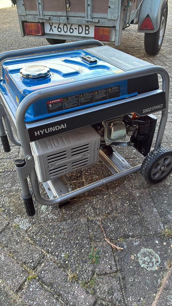 Nieuw Hyundai generator typ 55021fhkd, Ophalen of Verzenden, Zo goed als nieuw, Minder dan 5 kVA, Benzine
