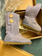 Hele mooie ZGAN Lila UGG's Cardy (mt 27) aangeboden, Kinderen en Baby's, Kinderkleding | Schoenen en Sokken, UGG, Meisje, Ophalen of Verzenden