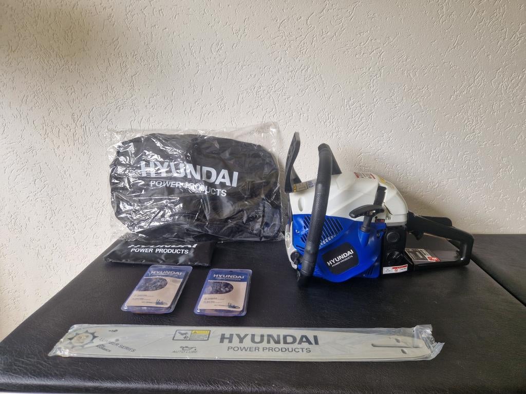 Nieuw Hyundai 57261FF benzine kettingzaag Motorzaag, Ophalen of Verzenden, Nieuw, Hyundai