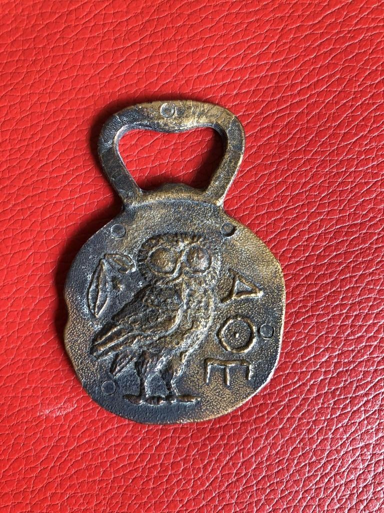 Vintage Metalen flesopener met uil en Grieks hoofd, Verzamelen, Blikken, Ophalen of Verzenden, Zo goed als nieuw, Overige, Overige merken