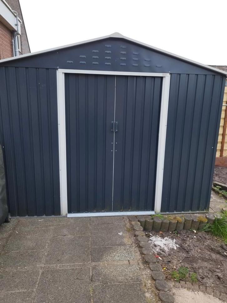 Duramax 2.6 x 1.8m metalen tuinhuis, Tuin en Terras, Tuinhuizen, Zo goed als nieuw, Tuinhuis, Metaal, 250 tot 500 cm, Minder dan 200 cm