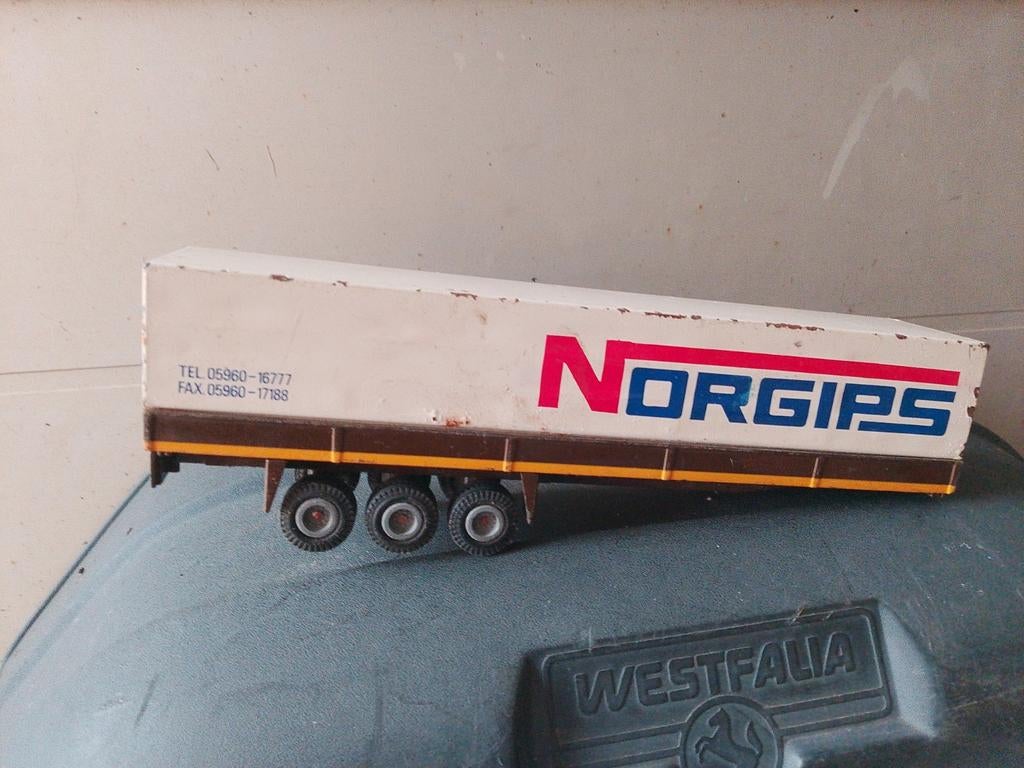 tekno de bruin, Hobby en Vrije tijd, Modelauto's | 1:50, Ophalen of Verzenden, Gebruikt, Bus of Vrachtwagen, Tekno