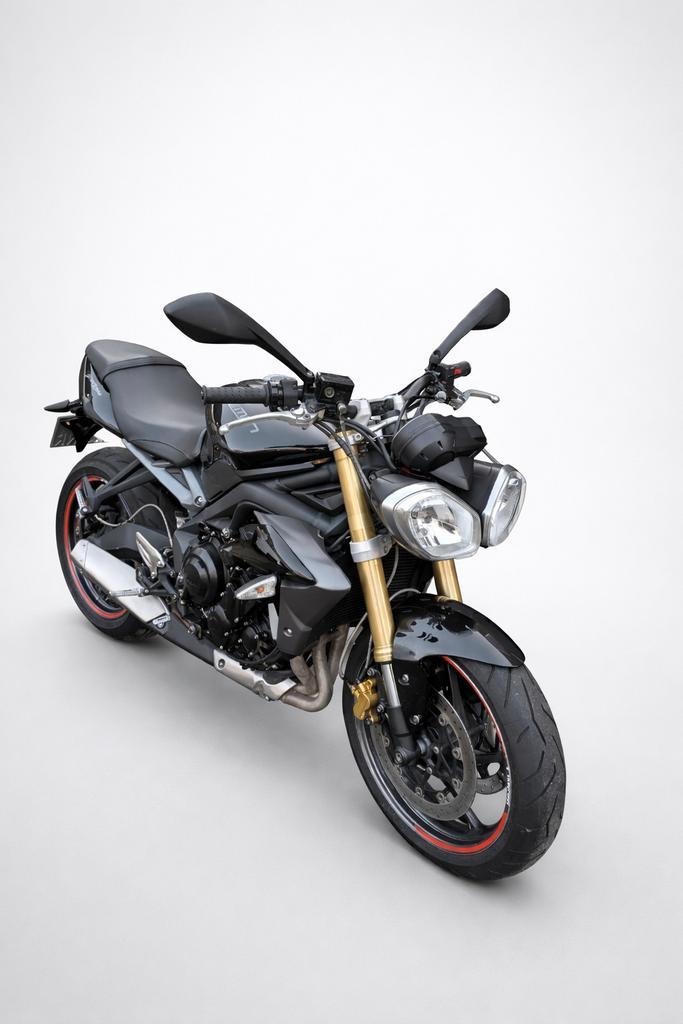 Triumph Street Triple 675 2013  Net onderhouden, origineel!, Motoren, Motoren | Triumph, Particulier, Naked bike, meer dan 35 kW
