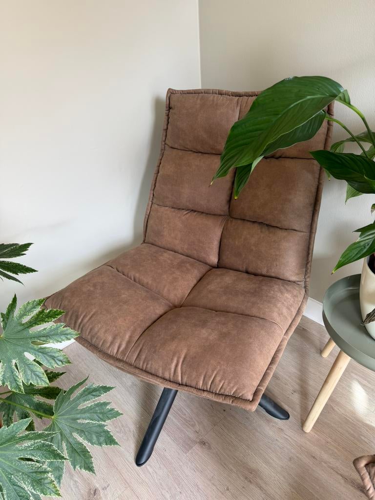 2x Fauteuil Clay Leenbakker - Zo goed als nieuw, draaibaar, Ophalen, Zo goed als nieuw, Stof, 75 tot 100 cm