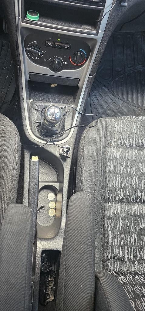 Peugeot 307 1.6 16V 5DRS 2003 Zwart, Voorwielaandrijving, Zwart, 4 cilinders, Zwart