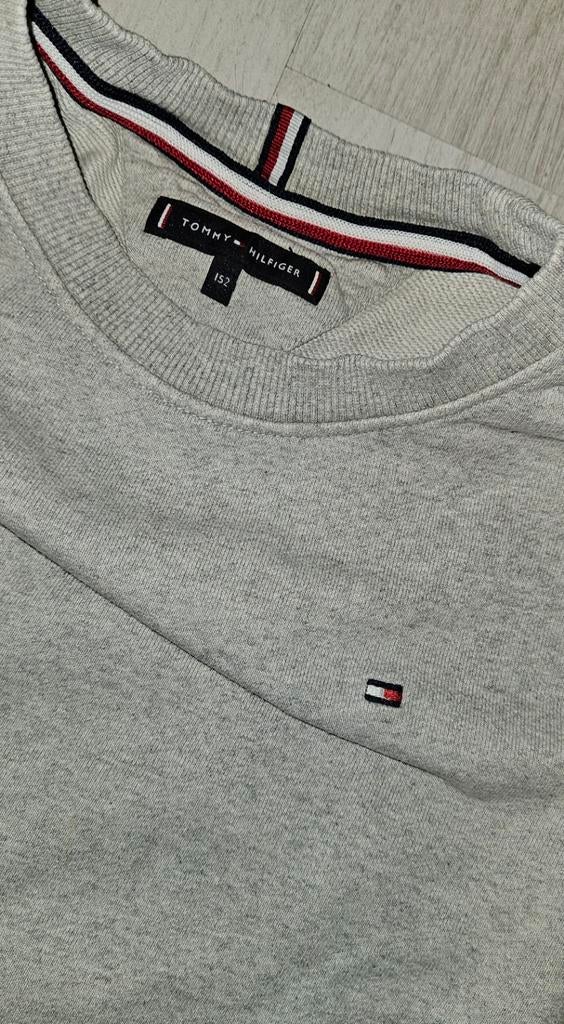Tommy Hilfiger trui maat 152, Kinderen en Baby's, Kinderkleding | Maat 152, Ophalen of Verzenden, Zo goed als nieuw, Jongen, Trui of Vest