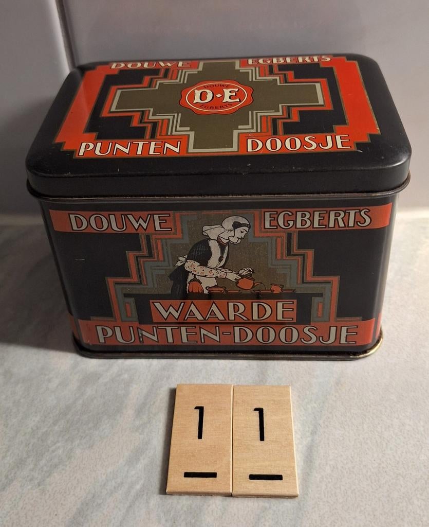 Douwe Egberts,  waardepunten bewaarblikje, Ophalen of Verzenden, Zo goed als nieuw, Douwe Egberts
