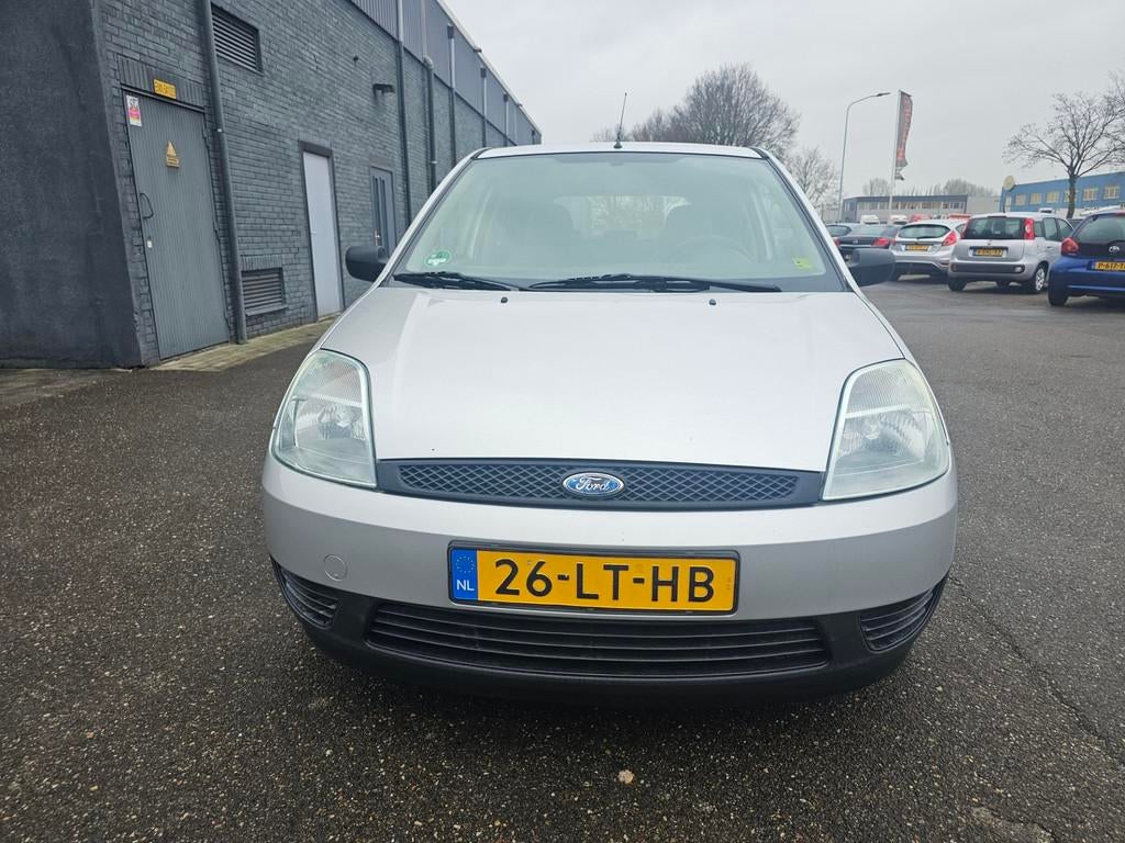 Ford Fiesta 1.25-16V Centennial, Voorwielaandrijving, 1242 cc, 4 cilinders, 995 kg