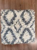 Gebreid kussen met patroon, Ophalen of Verzenden, Gebruikt, Grijs, Vierkant