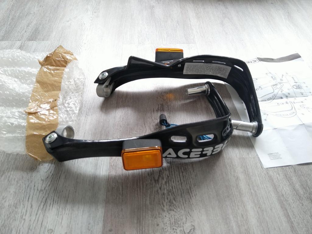 Acerbis handkappen handbeschermer windvanger, Motoren, Tuning en Styling, Ophalen of Verzenden