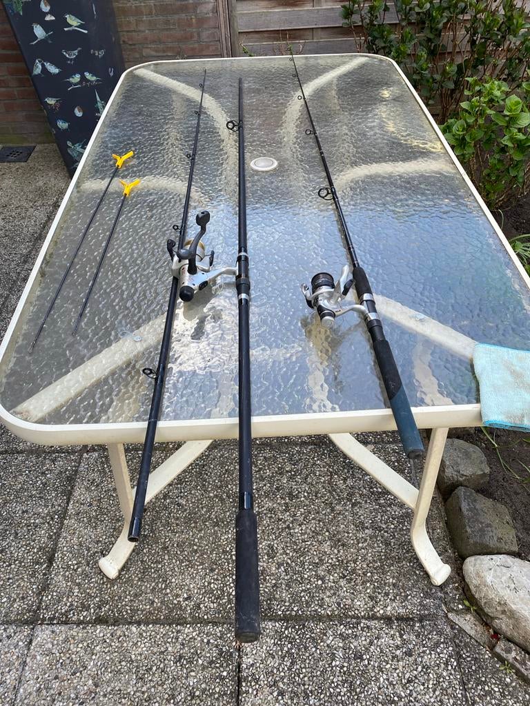 Twee werphengels met molens en standaard, Ophalen of Verzenden, Gebruikt, Werphengel