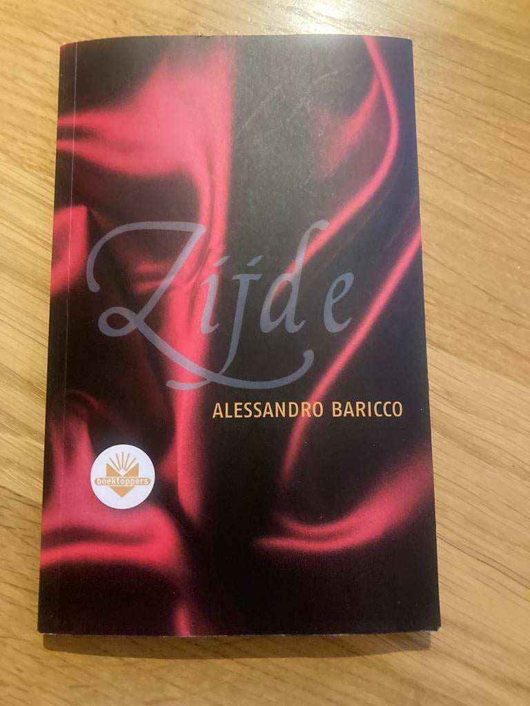 Alessandro Baricco - Zijde, Ophalen of Verzenden, Zo goed als nieuw