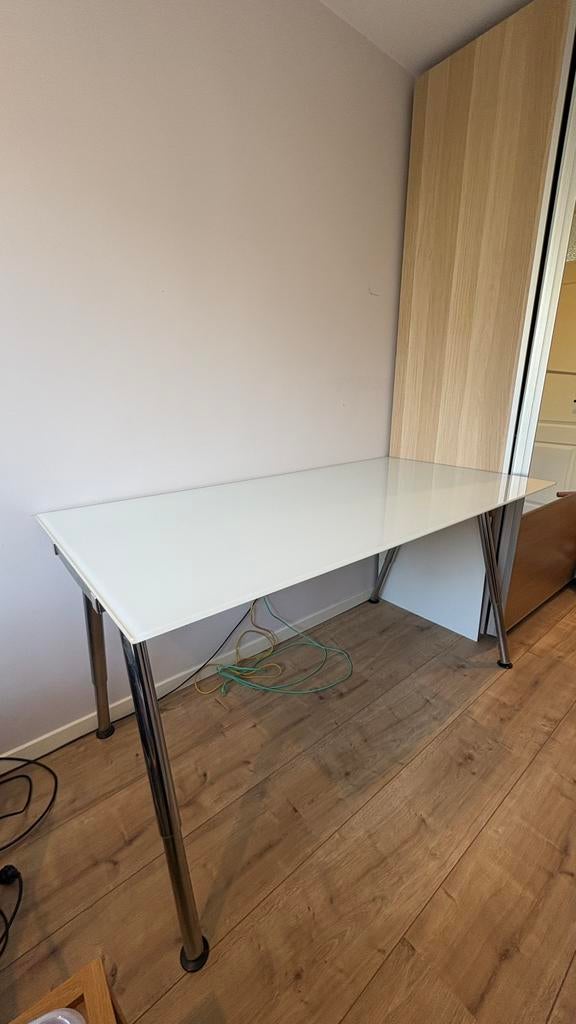 Bureau, Ophalen of Verzenden, Zo goed als nieuw