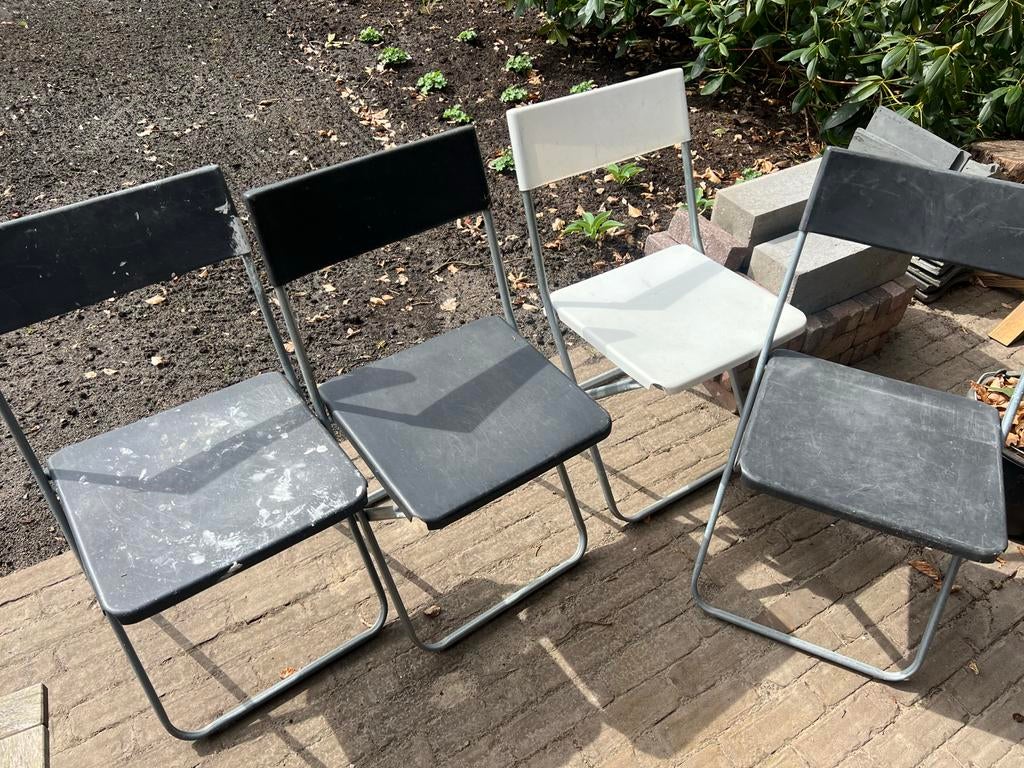 Vier gebruikte IKEA klapstoelen - gratis af te halen, Ophalen, Kunststof, Gebruikt, Overige kleuren