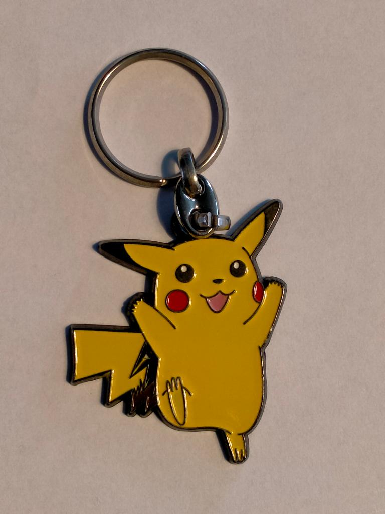 Pokemon Pikachu Nintendo vintage film tv sleutelhanger logo, Ophalen of Verzenden, Overige figuren, Gebruikt, Overige typen