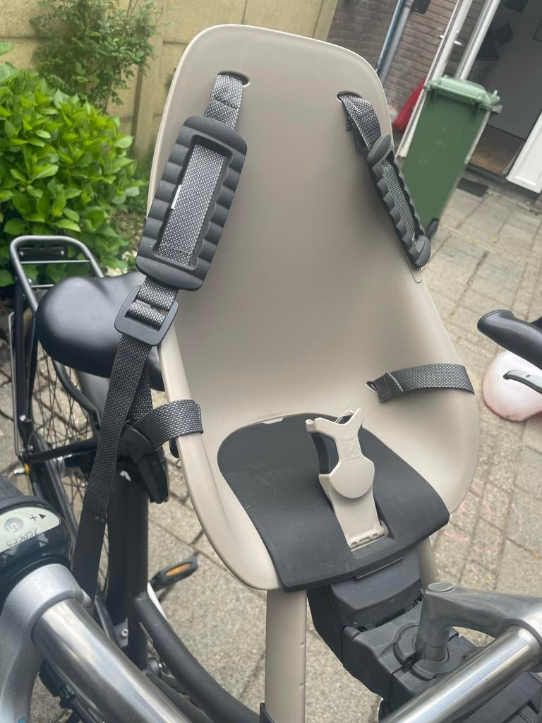 Urban Iki voorzitje met windscherm - Zo goed als nieuw, Fietsen en Brommers, Fietsaccessoires | Fietsstoeltjes, Ophalen, Zo goed als nieuw