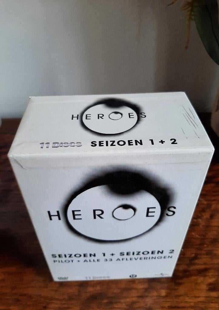 Heroes DVD box set seizoen 1 + seizoen 2 + pilot, Cd's en Dvd's, Dvd's | Tv en Series, Vanaf 12 jaar, Ophalen, Zo goed als nieuw