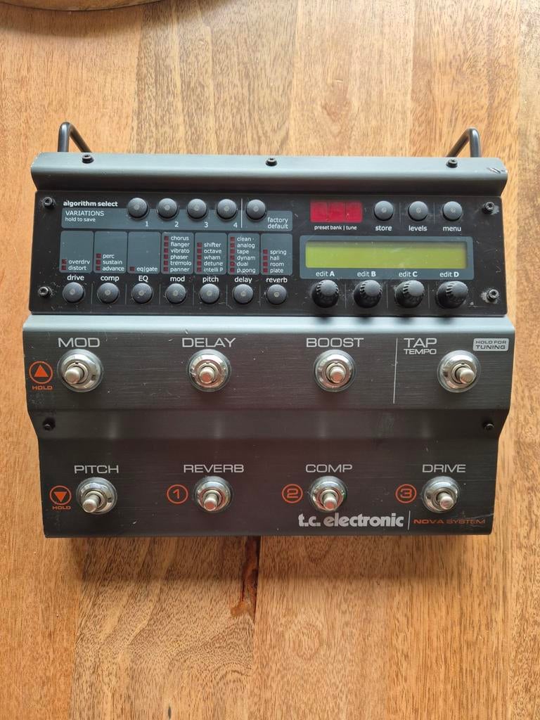 TC Electronic Nova System Multi-effect Gitaarpedaal, Muziek en Instrumenten, Effecten, Gebruikt, Chorus, Reverb, Compressor, Multi-effect