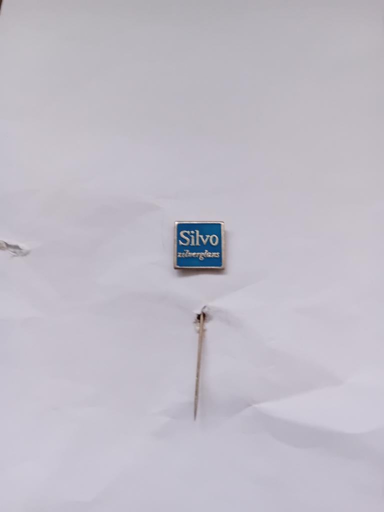 Pin- SILVO zilverglans, Ophalen of Verzenden, Zo goed als nieuw, Merk, Speldje of Pin