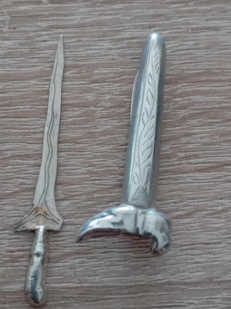 Indonesische zilveren dasspeld kris, Ophalen of Verzenden