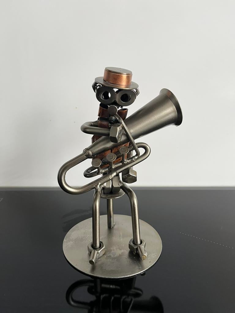 Tubaspeler beeldje steelman muziek geschenk tuba kado, Verzamelen, Ophalen of Verzenden, Zo goed als nieuw
