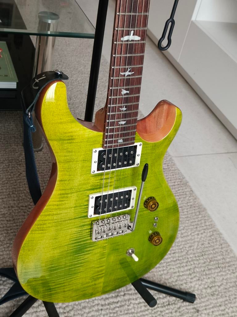 PRS SE Custom 24-08 Iriza Verde - Absolute Nieuwstaat, Ophalen, Zo goed als nieuw, Solid body, Paul Reed Smith