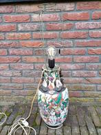 Antieke porselein nanking lamp. Afbeelding strijders. Koper., Ophalen