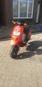 Piaggio typhoon 50cc, Fietsen en Brommers, Scooters | Piaggio, Ophalen, Tweetakt, Overige modellen, Zo goed als nieuw