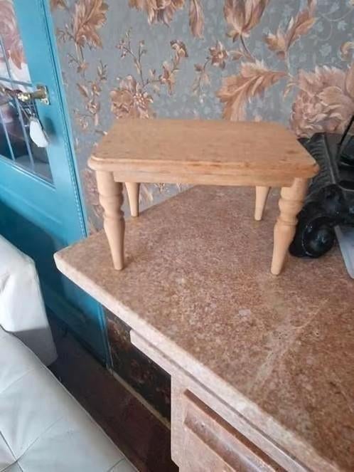 poppenhuis miniaturen bodo hennig eettafel 10.5 bij 6 cm, Ophalen of Verzenden, Nieuw, Poppenhuis
