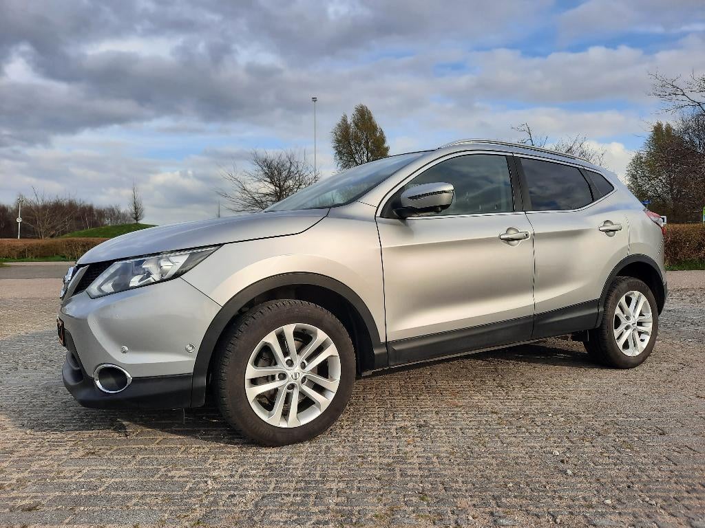 Nissan Qashqai 1.6 Tekna 163PK TREKHAAK PANO ROOFRAIL, Voorwielaandrijving, 1618 cc, 4 cilinders, 1290 kg