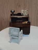 Dressoir  met stoel poppenhuis, Ophalen of Verzenden, Gebruikt, Poppenhuis