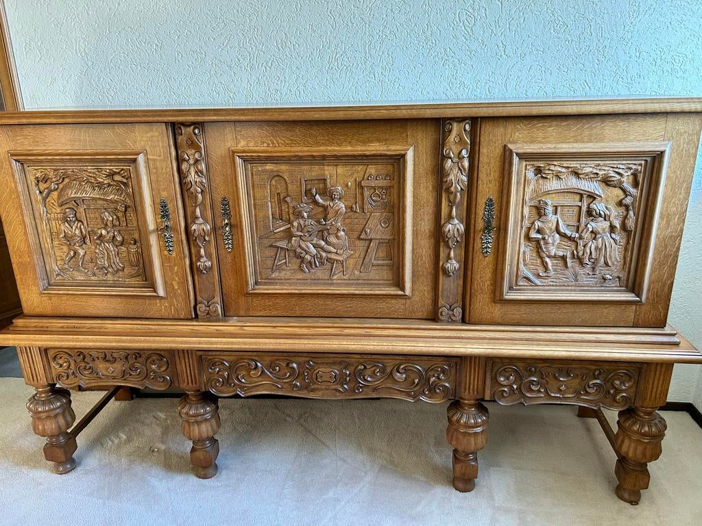 Dressoir met houtsnijwerk, Huis en Inrichting, Kasten | Dressoirs, Ophalen, Gebruikt, 200 cm of meer, Overige houtsoorten