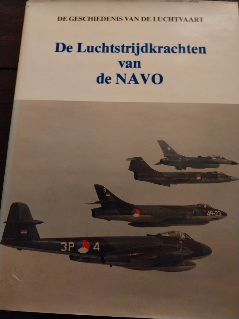 DE GESCHIEDENIS VAN DE LUCHTVAART ZGAN, Verzamelen, Luchtvaart en Vliegtuigspotten, Ophalen of Verzenden, Zo goed als nieuw, Boek of Tijdschrift