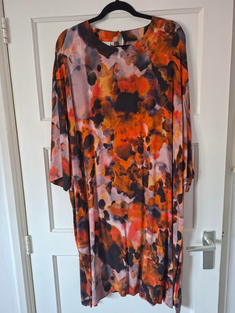 Nieuw Masai jurkje met abstracte print, Kleding | Dames, Jurken, Maat 46/48 (XL) of groter, Nieuw, Oranje, Ophalen of Verzenden