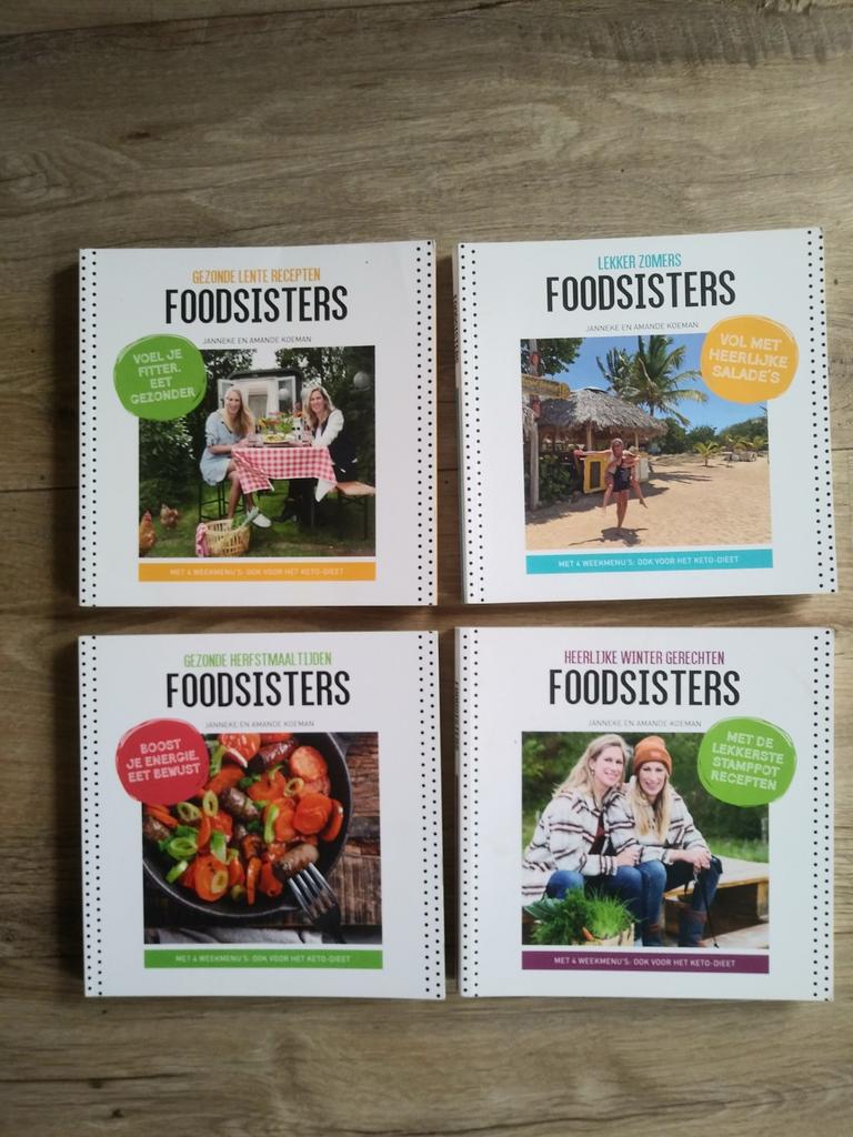 4 SEIZOENEN, LENTE, ZOMER, HERFST & WINTER, KHA-en KETOdieet, Ophalen of Verzenden, Zo goed als nieuw, Dieet en Voeding, Janneke en Amande Koeman