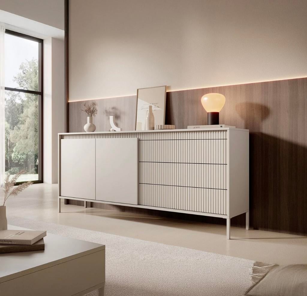 Dressoir Saran Beige (Fonq), Ophalen, Gebruikt, 25 tot 50 cm, 150 tot 200 cm