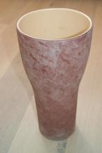 Te koop: Vaas, zacht paars, roze, de hoogte is 35 cm, Huis en Inrichting, Woonaccessoires | Vazen, Overige materialen, Overige kleuren