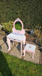 Kinderkaptafel met stoel, Ophalen