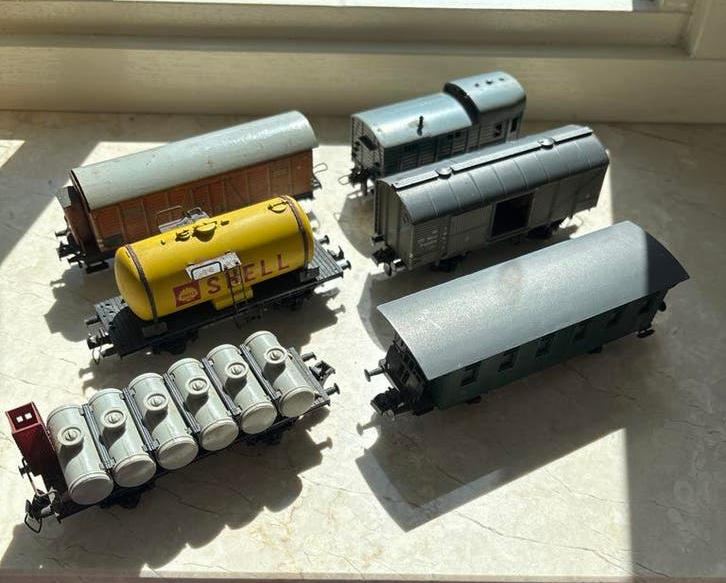 Modeltreintjes diverse merken. Opknappertjes., Hobby en Vrije tijd, Modeltreinen | H0, Gebruikt, Treinset, Overige merken, Ophalen of Verzenden