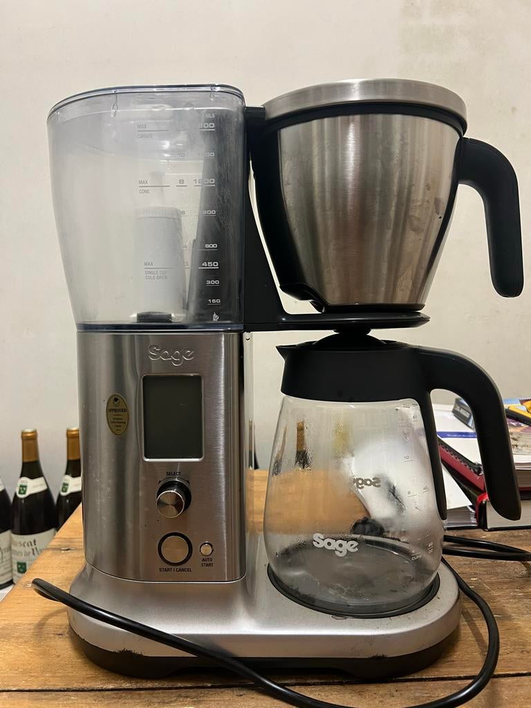Sage koffiemachine met gebruikssporen, Witgoed en Apparatuur, Koffiezetapparaten, Afneembaar waterreservoir, Gebruikt, 10 kopjes of meer