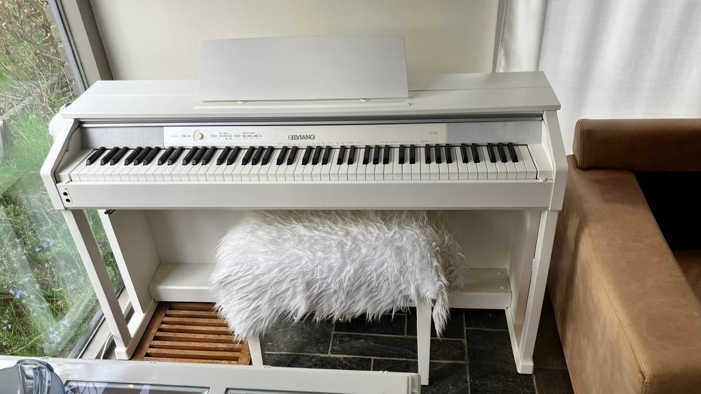 Piano casio, Muziek en Instrumenten, Wit, Digitaal, Ophalen of Verzenden, Zo goed als nieuw