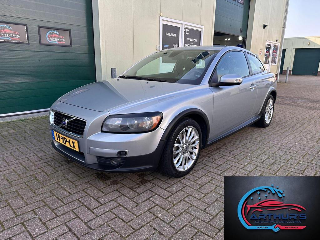 Volvo C30 1.8 Summum Nieuwe APK, Auto's, Volvo, 125 pk, Gebruikt, 4 cilinders, 4 stoelen