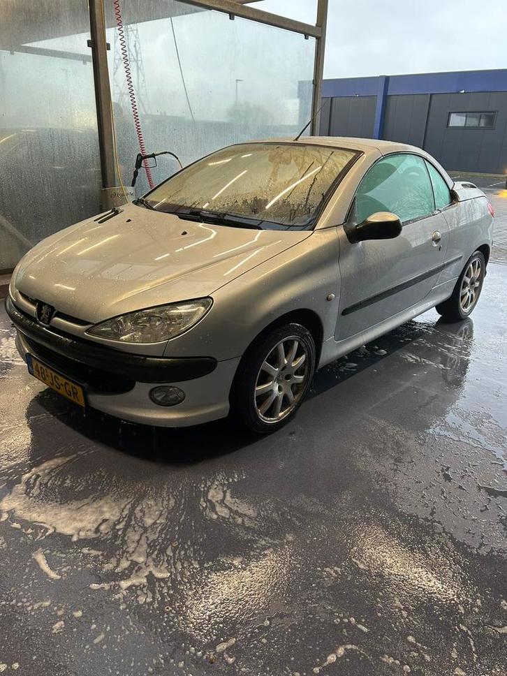 Peugeot 206 1.6 16V CC 2002 Grijs, Auto's, Peugeot, Particulier, Benzine, D, Cabriolet, Handgeschakeld, Origineel Nederlands, Zilver of Grijs